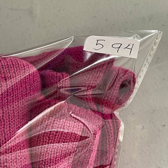 Vintage AMI KNITS  Pink  Gold 2-PC knit cardigan & skirt oufit  Sz P8 Barbiecore - Picture 10 of 10